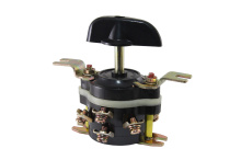 Пакетный переключатель ПП 3-63/Н2 исп.1 3П 63А 220