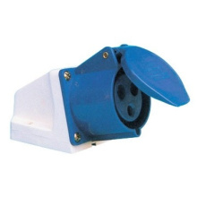 Розетка 123 стац. 2Р+РЕ 32А 220В IP44 MAGNUM IEK (10)