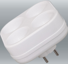 Четверник Toker 4T 6/10A б/з белый (60)