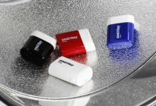 Флэш-диск SmartBuy  8GB LARA красный