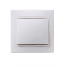 Выкл. IEK Кварта 2кл. бел. проход. (10/200)